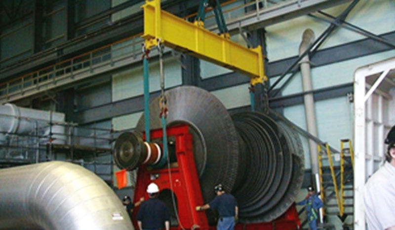 Rotor held up with TwinPath slings