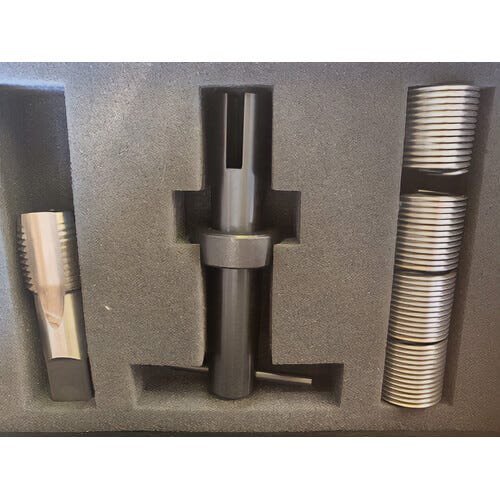 Chrislynn 82302 Helical Insert Repair Kit in a Steel Case, 1-1/4 in - 8, 4 pc