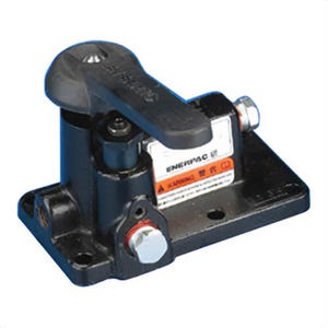 Enerpac® VM32 Pump Mounted Directional Control Valve, Manual, 3 Way, 2 Position