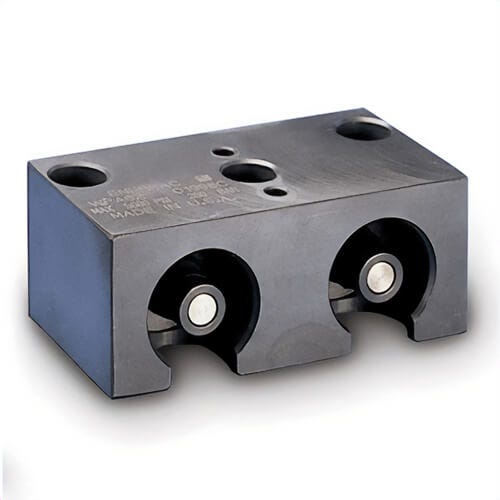Enerpac® WPA62 Port Pallet Station Position Automatic Coupler System, 3/4-16 UN x 2 in L Mounting Bolts