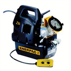Enerpac® ZU4208BB-Q ZU4T Series Classic Electric Torque Wrench Pump, 1.7 hp, 1.75 gal Reservoir, 60 in³/min Flow Rate