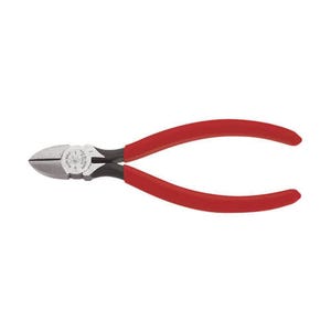 Klein® D2026 Diagonal Cutting Pliers, Tapered Nose, 6 in
