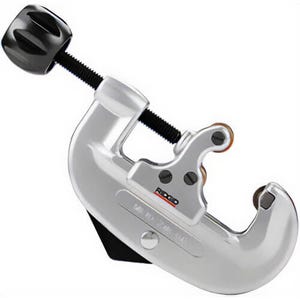 Ridgid® 32930 Screw Feed Tubing Cutter, 5/8 to 2-1/8 in Nominal, Ergonomic Grip Handle